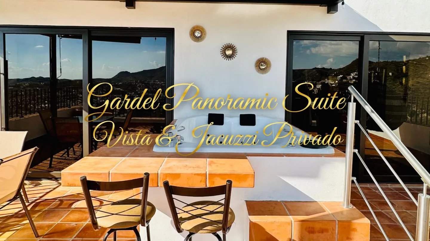 GarDel Panoramic Suite - Vista & Jacuzzi Privado