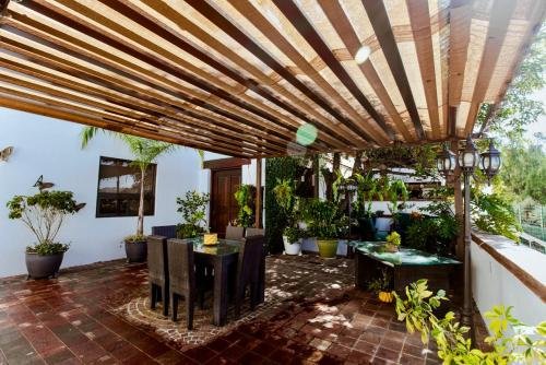 exterior_comedor_lejos